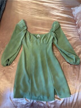 Wilfred Moss Green Long-Sleeve Mini Dress